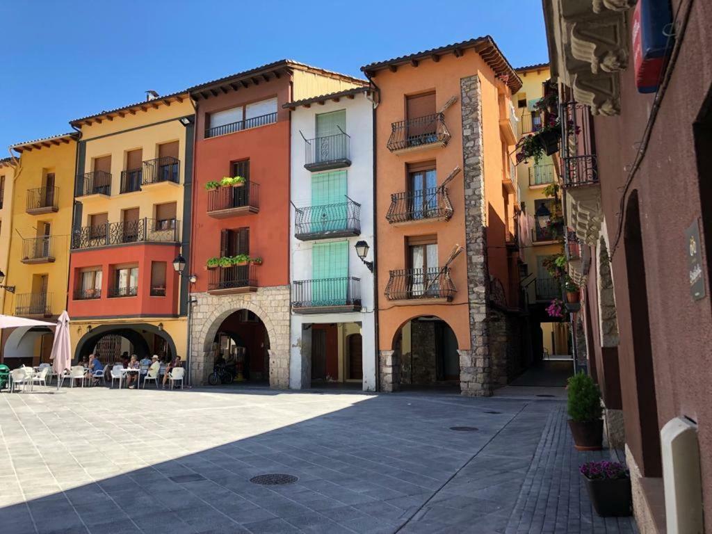 Apartamento con encanto Pont de Suert Exterior foto
